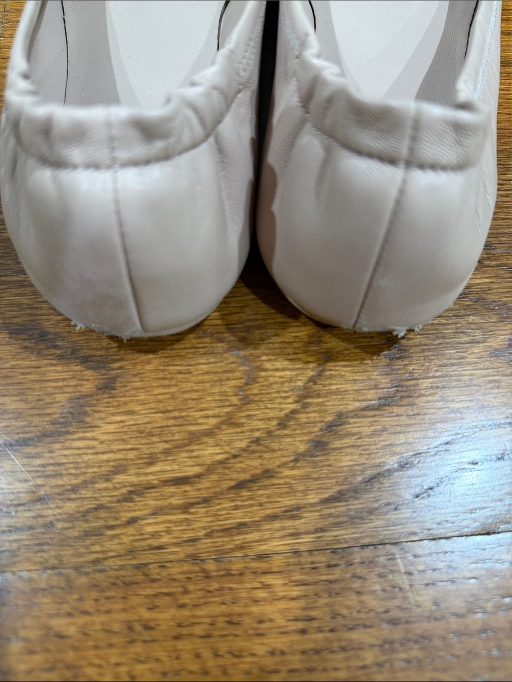 Tory Burch Nude Leather Logo Ballet Flats - Picture 6 of 6